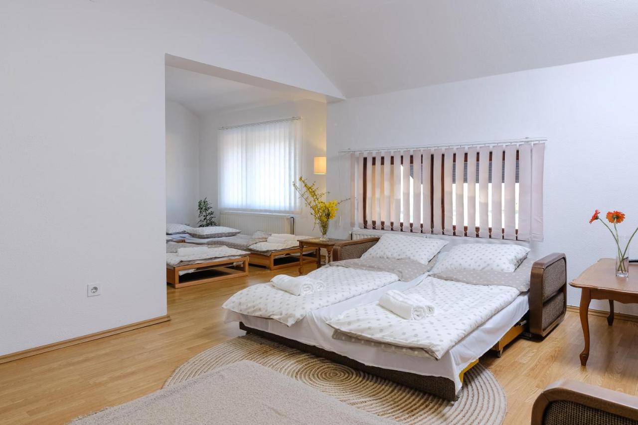 The Cosmic Gate Apartments Visoko Exterior foto