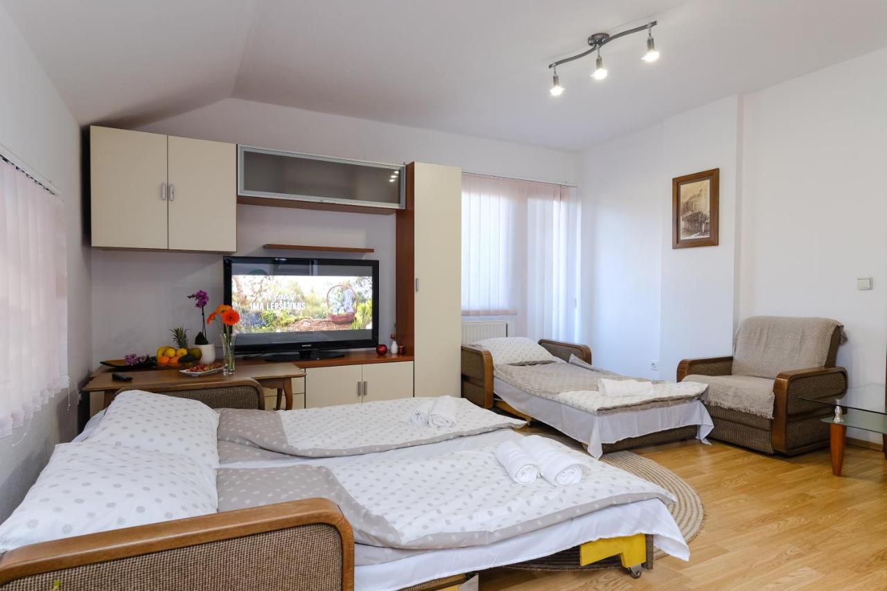 The Cosmic Gate Apartments Visoko Exterior foto
